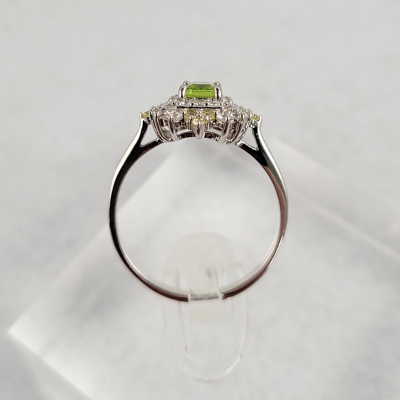Antique Style Sterling 1ct Natural Peridot Ring - Picture 8 of 13